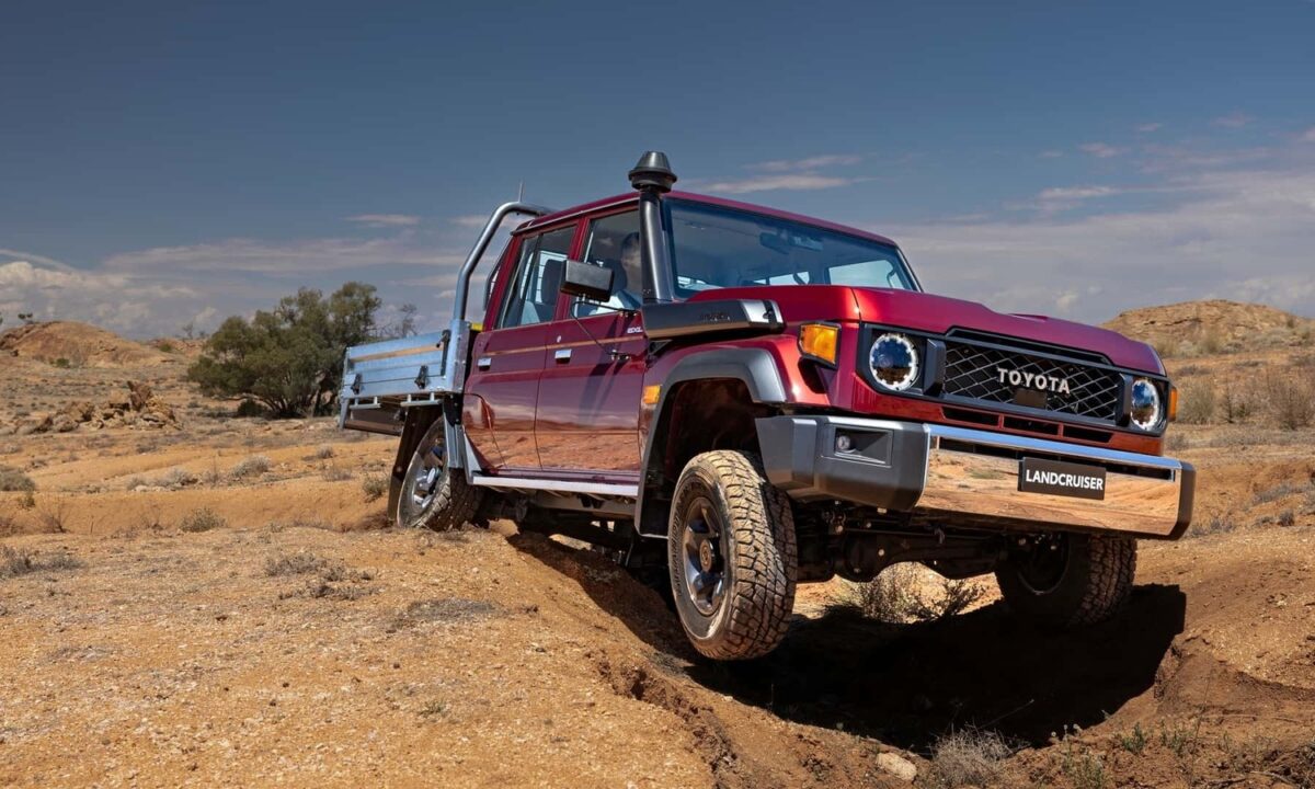 Toyota LandCruiser 70 Series 2025: Manual and Four Cylinders ...