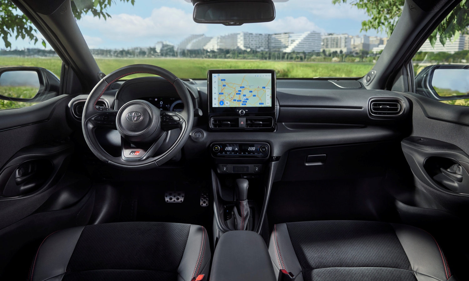 Toyota Yaris GR Sport 2025 6
