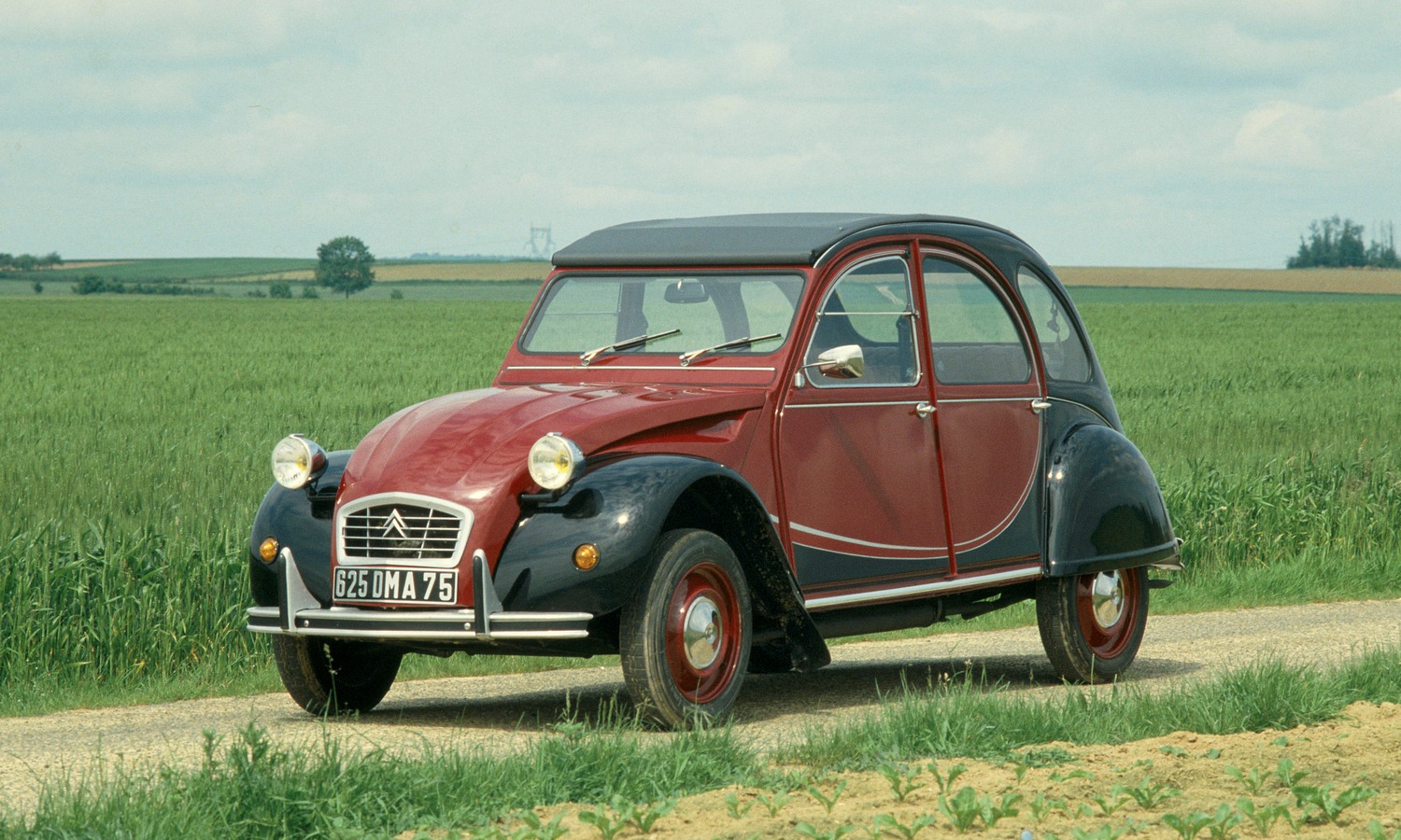 De Legendarische Citro n 2CV Wordt Herboren Als Elektrische Auto Met 