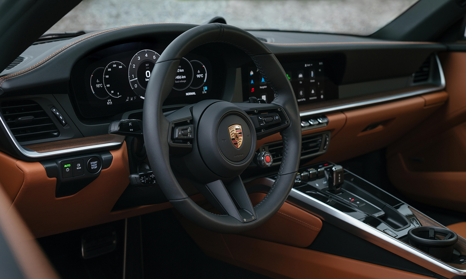 Porsche 911 Carrera S interior