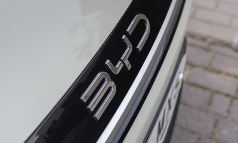 BYD Atto 2
