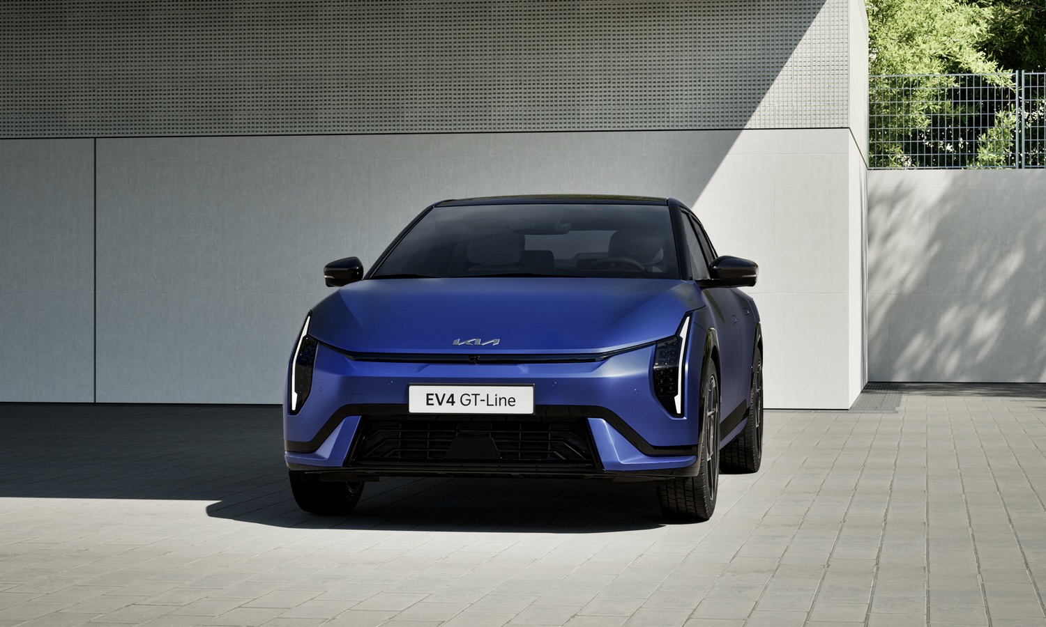 Kia EV4 0