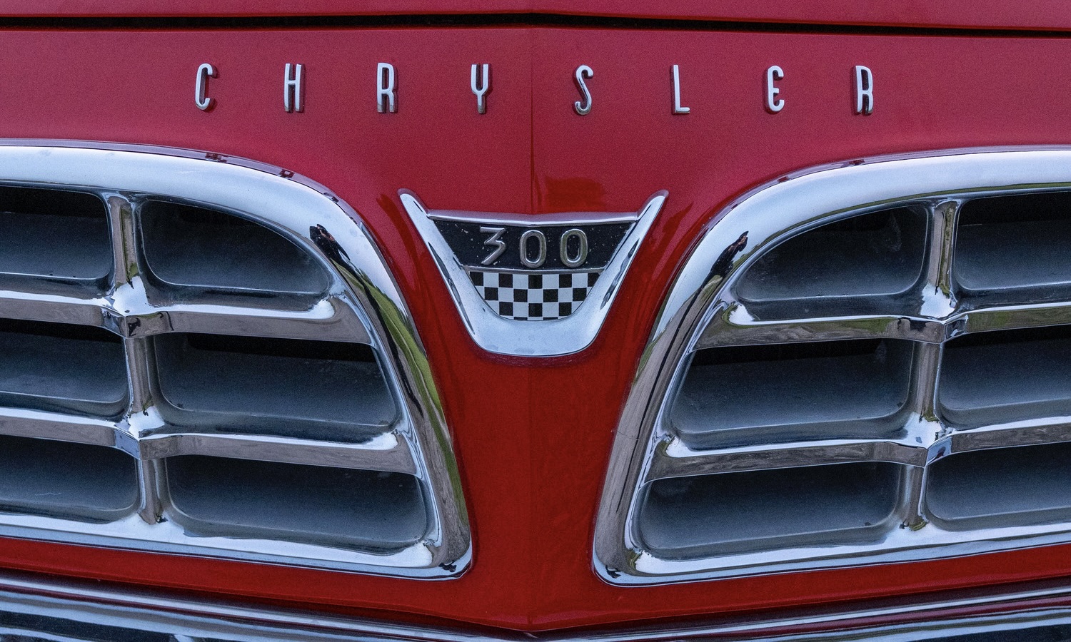 During Chrysler’s birthday week, the brand is continuing to unwrap a celebratory slate of initiatives to mark 100 years, starting June 4, 2025, on Detroit’s Belle Isle, where media gathered for the once-in-a-century opportunity to drive historic Chrysler vehicles, including the 1955 Chrysler 300.