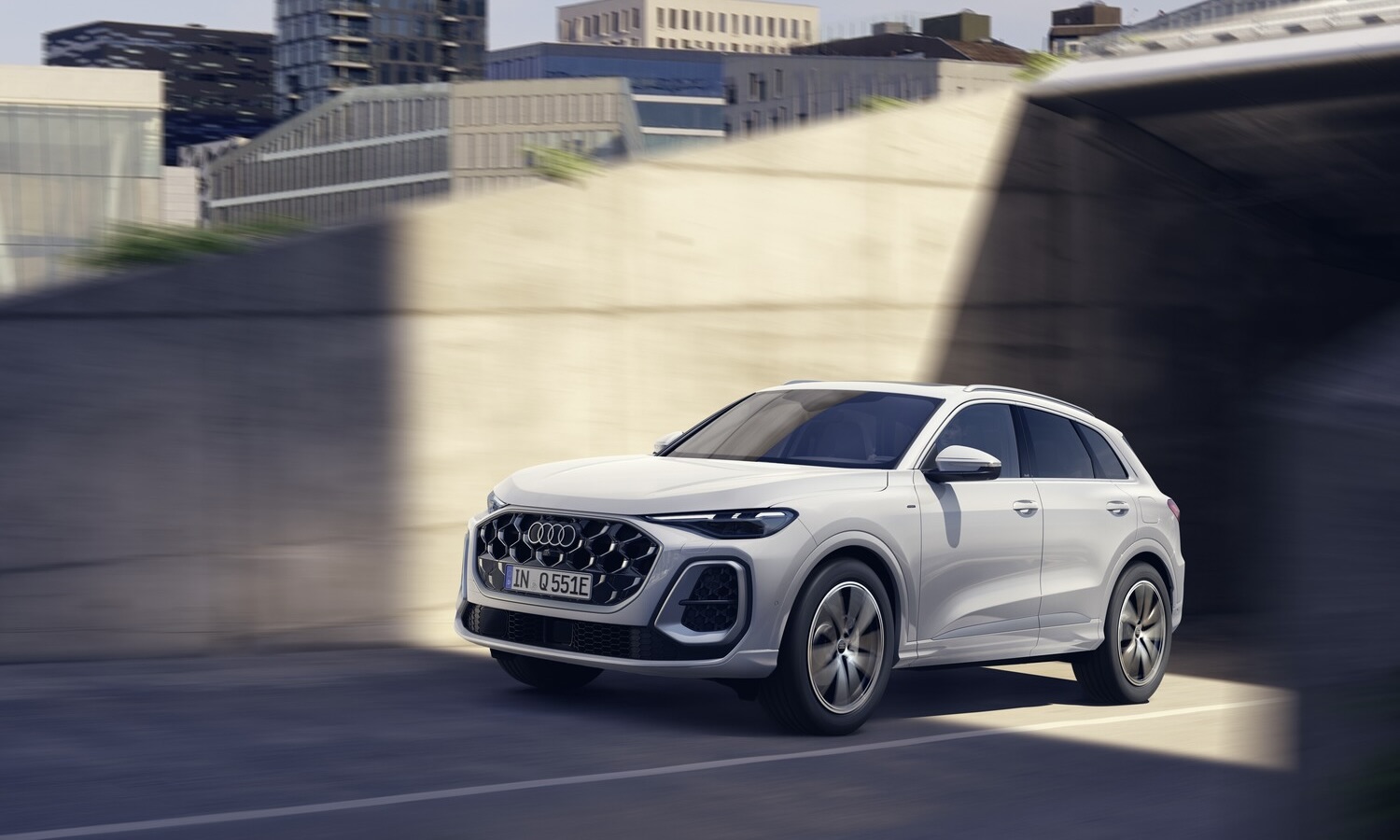 Elektrohybridní SUV Audi Q5