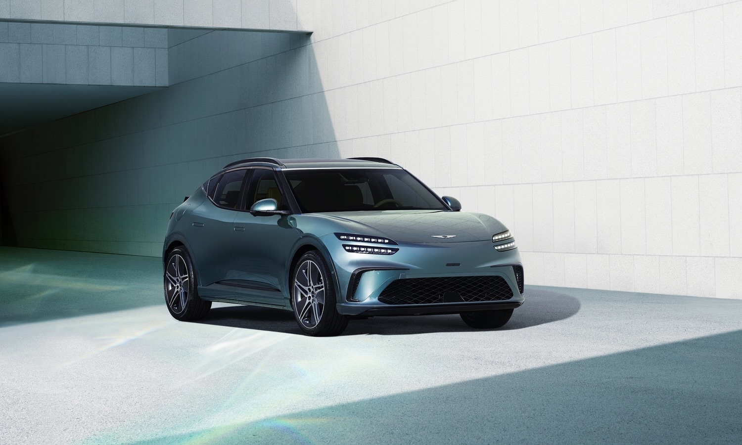 Genesis GV60 1