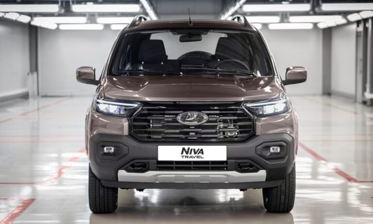 Lada Niva Travel 0