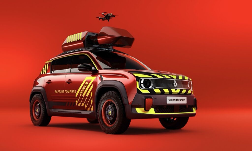 RENAULT 4 E-TECH ELECTRIC (B1317)