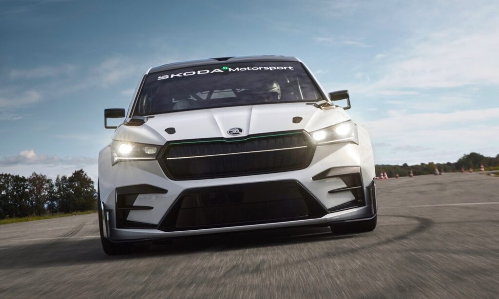 Skoda Enyaq RS Race_62
