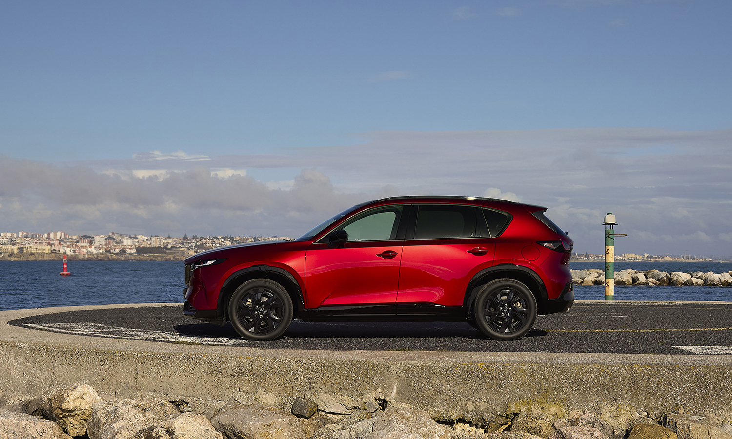 Mazda CX-5 2026 lateral