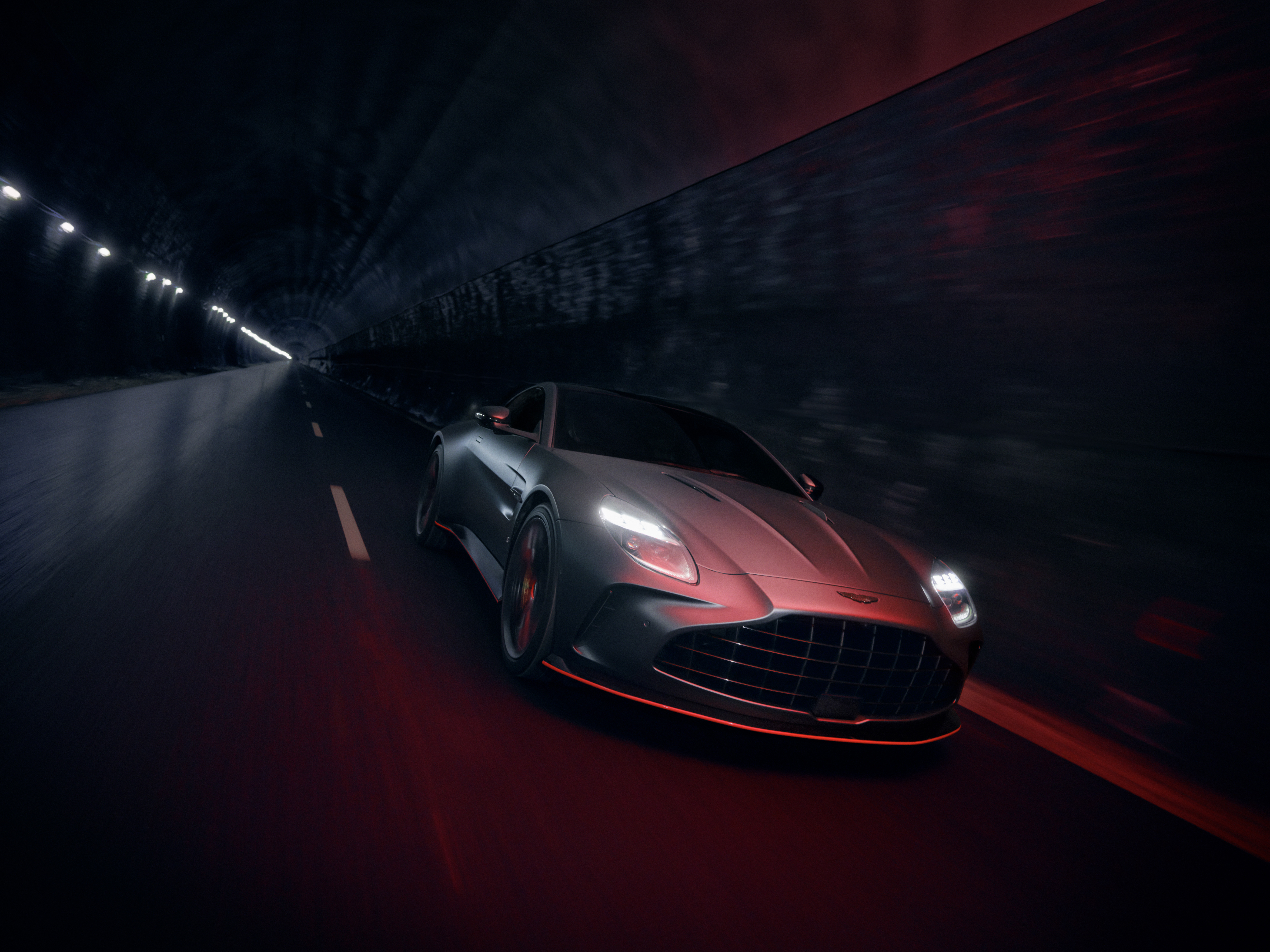 Aston Martin Vantage S (1)