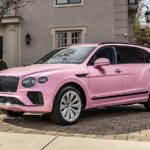 Bentley Bentayga EWB Mulliner in Candy Pink 0
