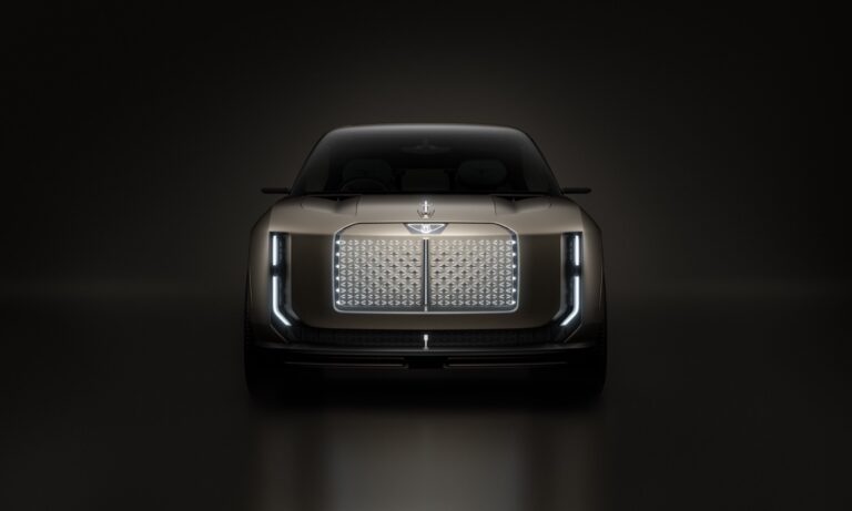 Bentley EXP 15_6