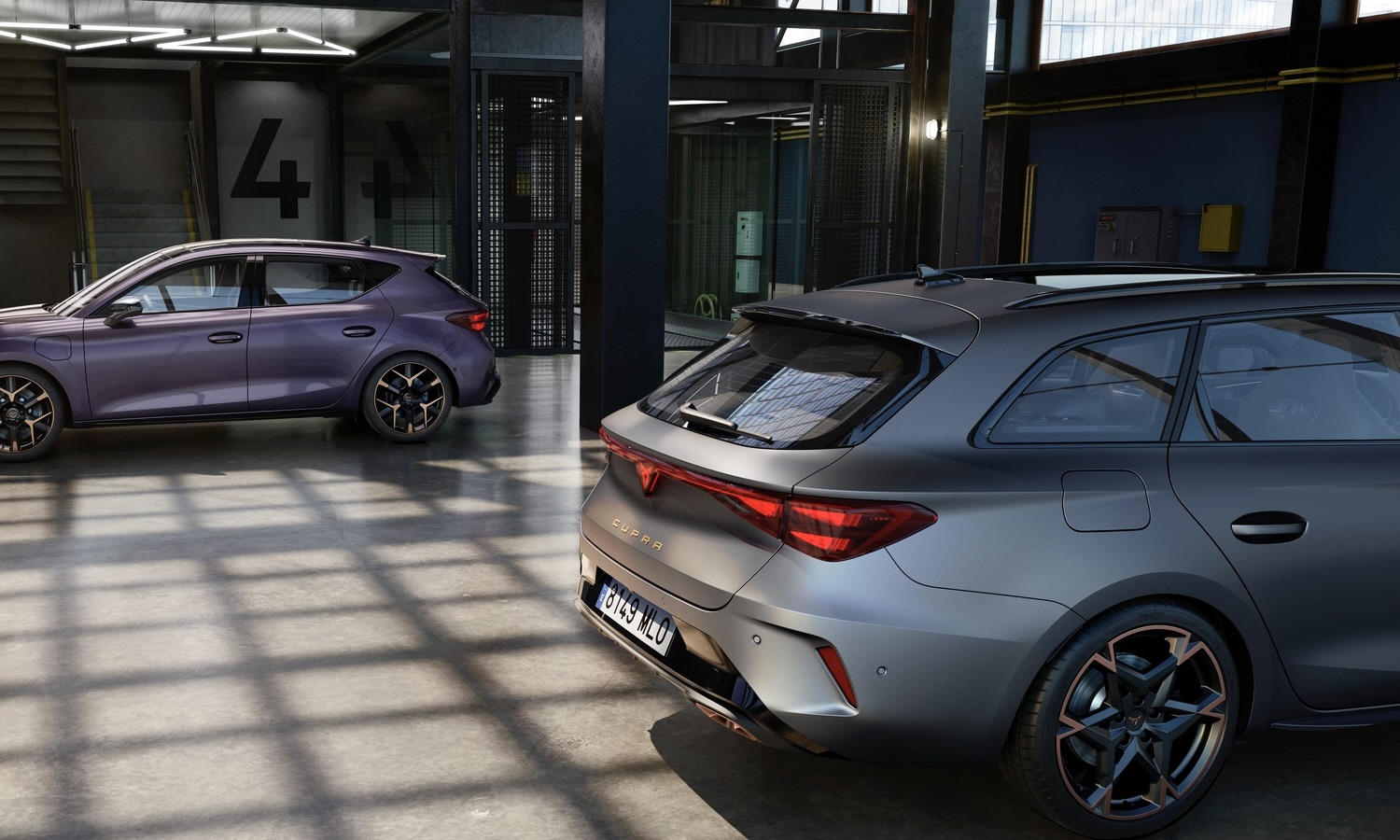 CUPRA actualiza los modelos Formentor y León con faros Matrix LED Ultra, asistente de tráfico cruzado delantero y el nuevo color Dark Void 1 (1)