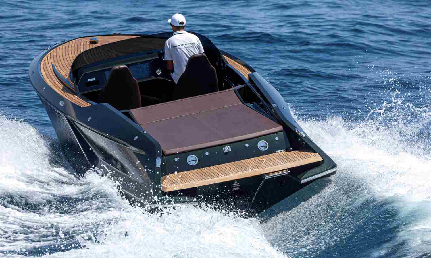 Frauscher x Porsche 850 Fantom