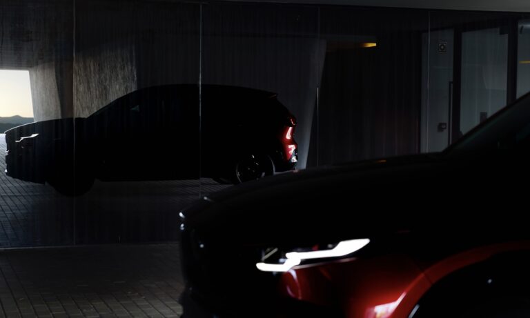 Mazda CX-5 2025 teaser 0