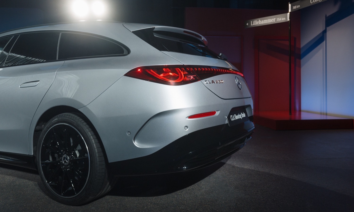 Der neue Mercedes-Benz CLA Shooting Brake mit EQ Technologie: mehr Raum für IntelligenzThe all-new Mercedes-Benz CLA Shooting Brake with EQ Technology – more room for intelligence