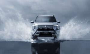 Mitsubishi Destinator 0