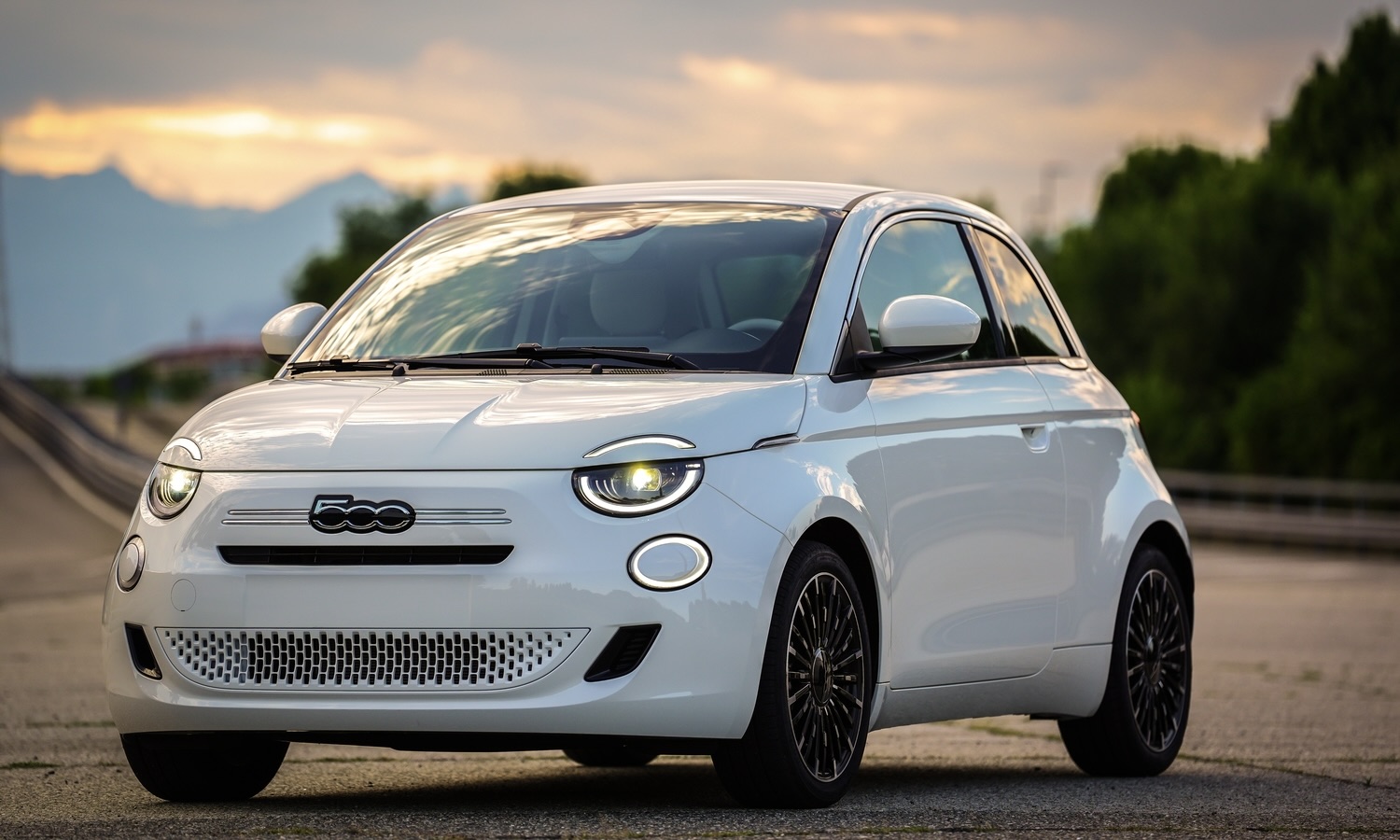 Nuevo Fiat 500 H brido Producci n Detalles T cnicos Y Llegada A Espa a