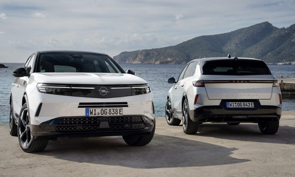 New Opel Grandland Hybrid 0