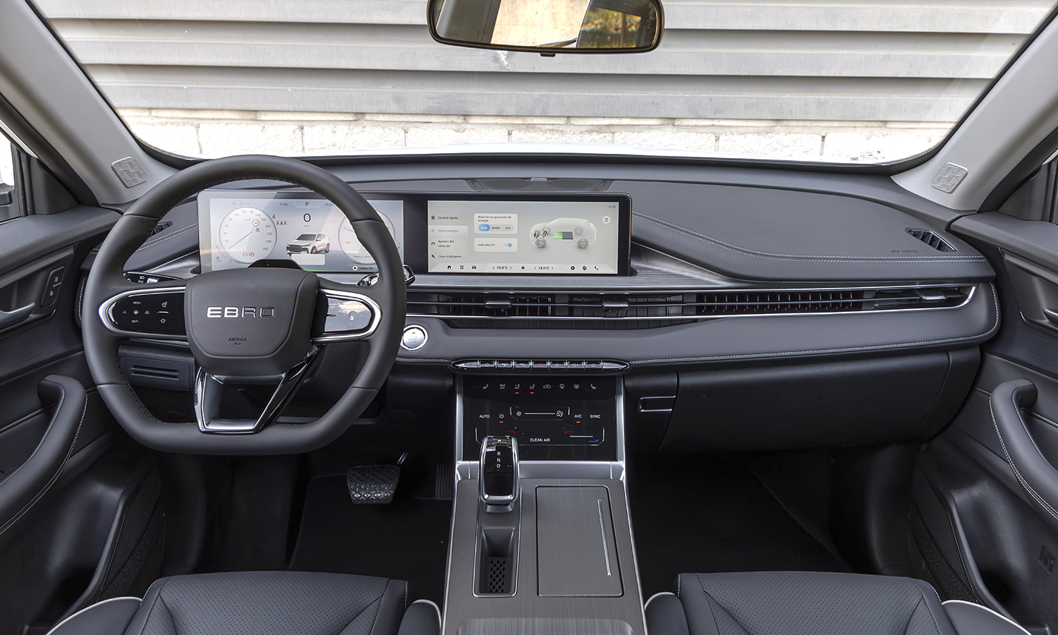 Prueba Ebro S400 interior