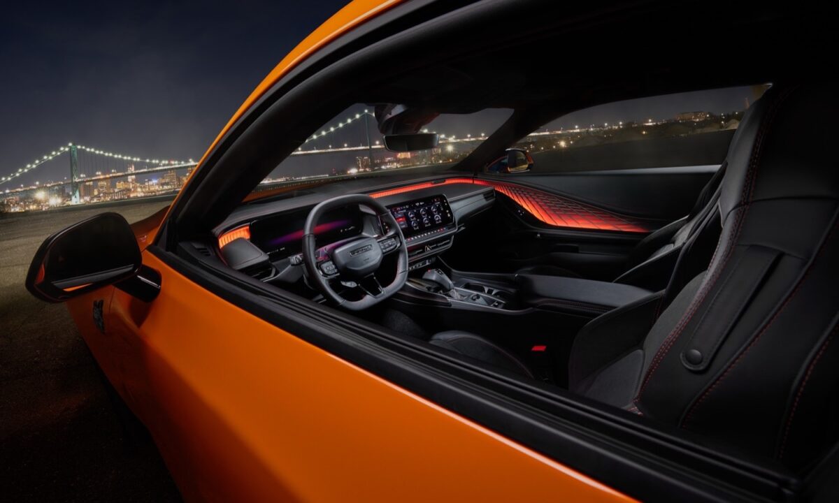 Dodge Charger Scat Pack: puro músculo y tracción total AWD con 550 CV