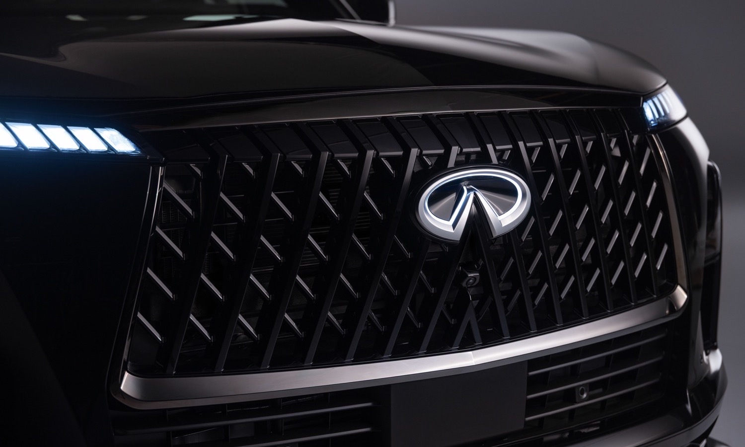 2026 INFINITI QX80 SPORT