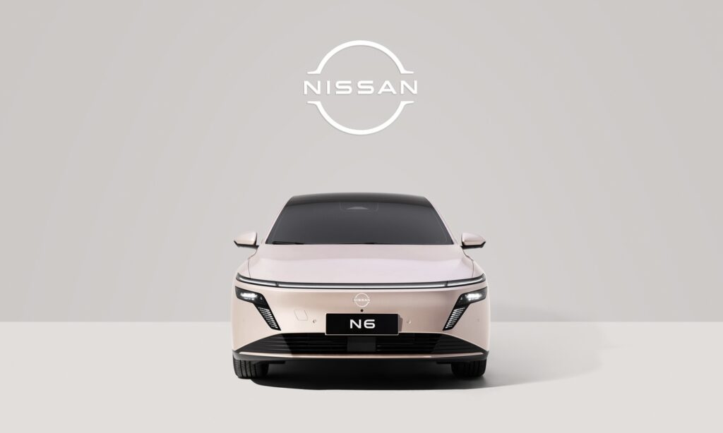 Nissan N6 PHEV 0