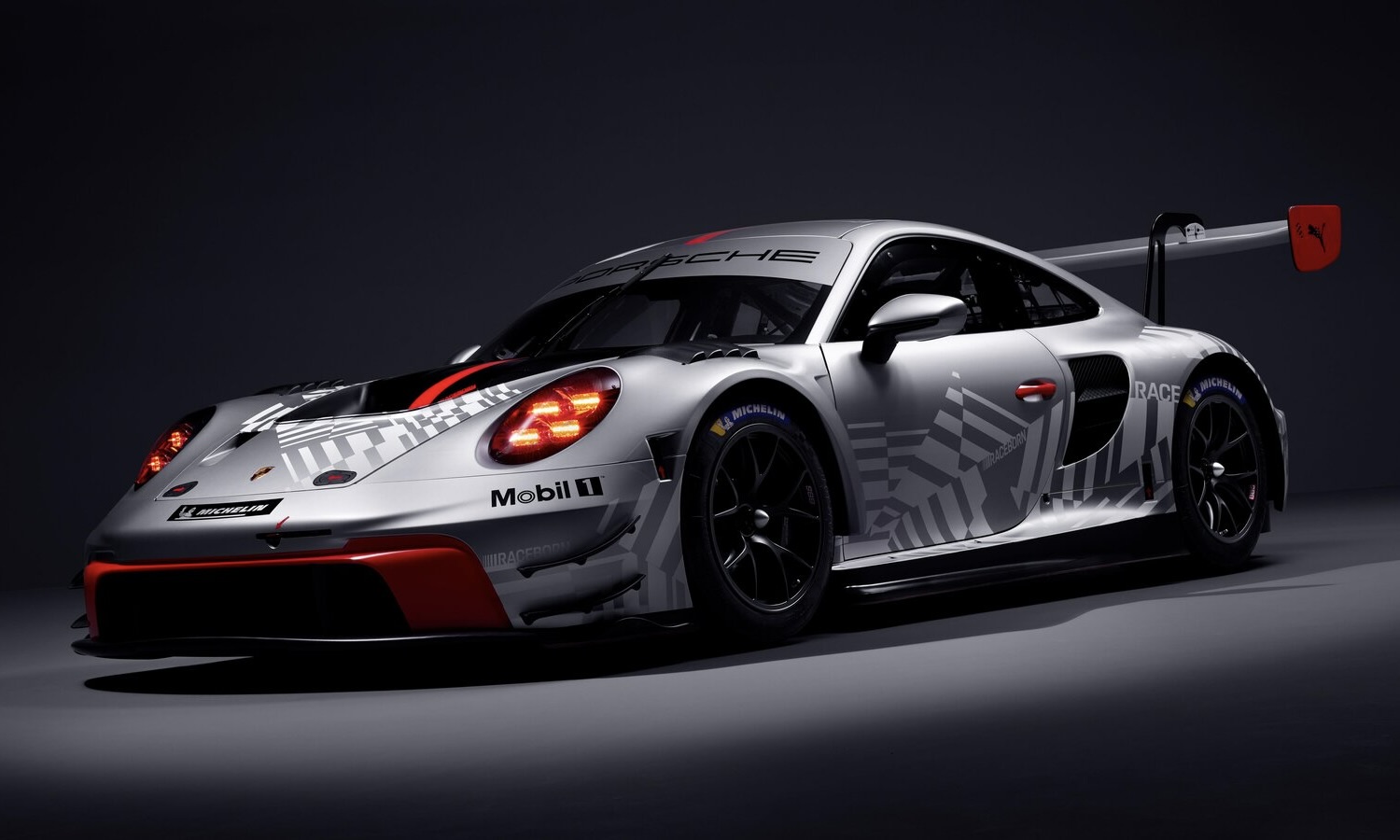 Porsche 911 GT3 R 1
