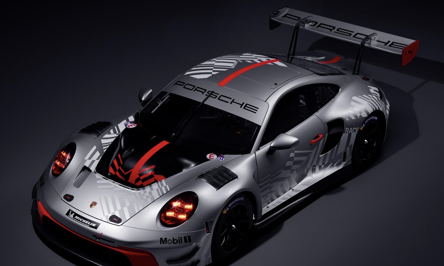 Porsche 911 GT3 R 3