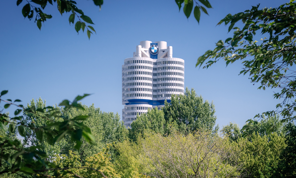 BMW