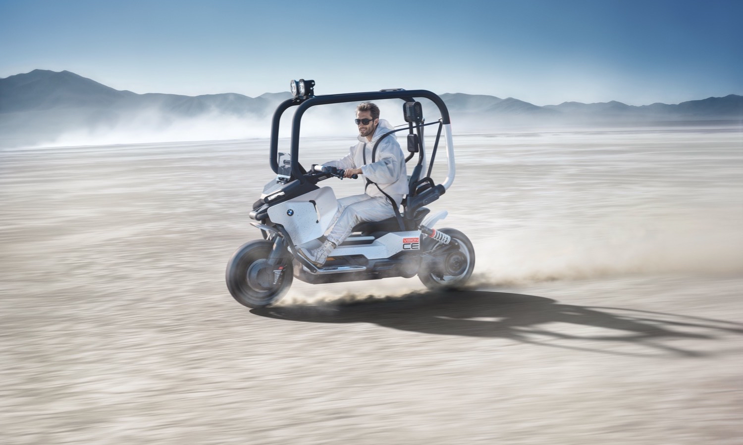BMW Motorrad Vision CE_11