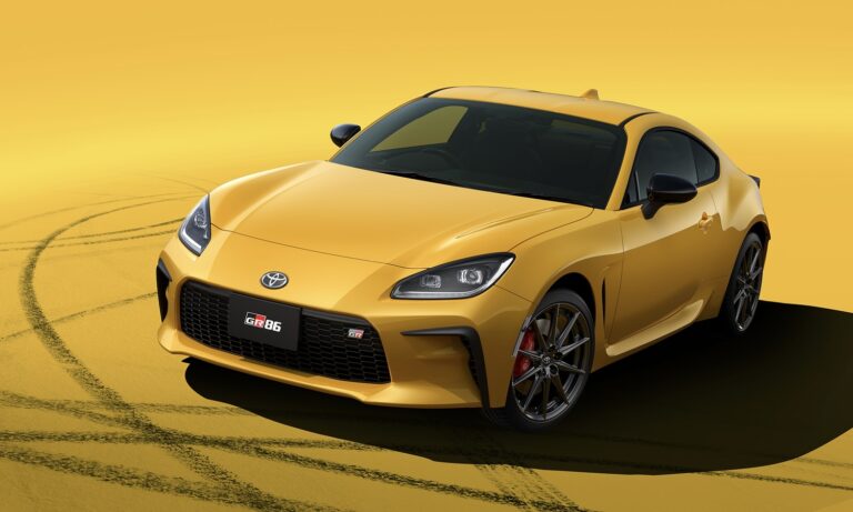 Toyota GR86 Yellow Limited 1
