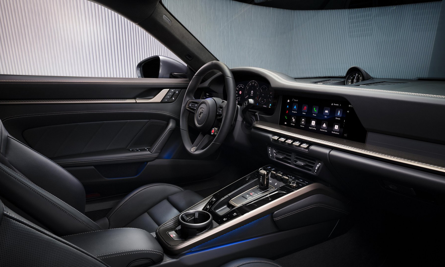 Porsche 911 Turbo S interior