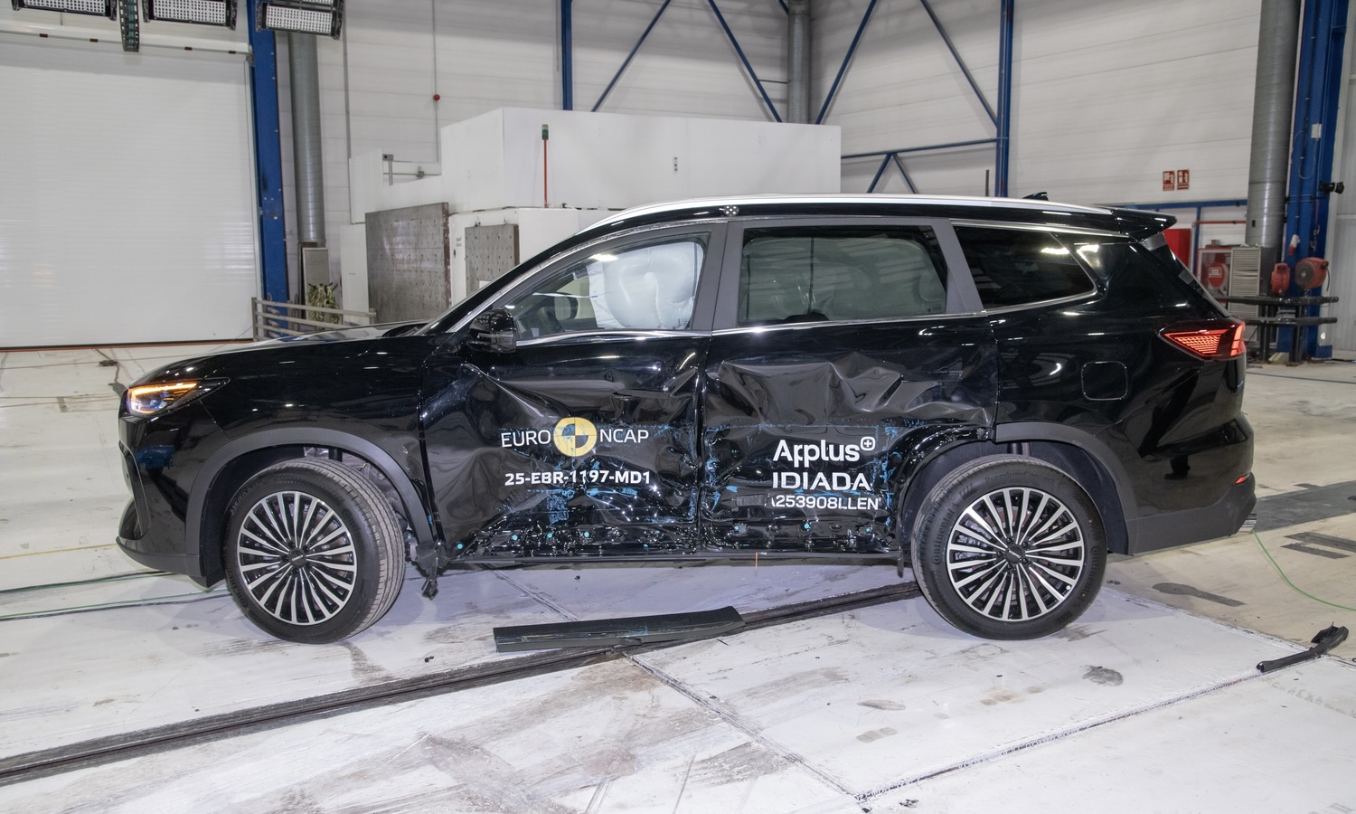 EBRO s800 Euro NCAP 7