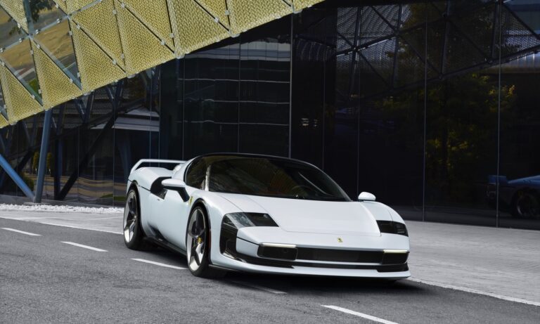 Ferrari SC40_4