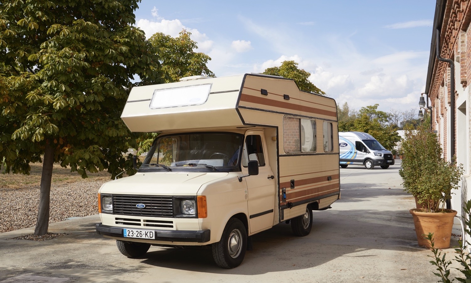 Del Rio Transit Ford Transit: 60 años de historia, hitos y salto a la era eléctrica