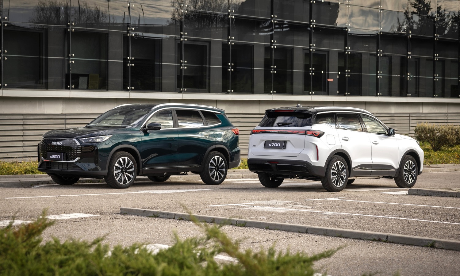 Gama_EBRO_hiĢbrida_enchufable