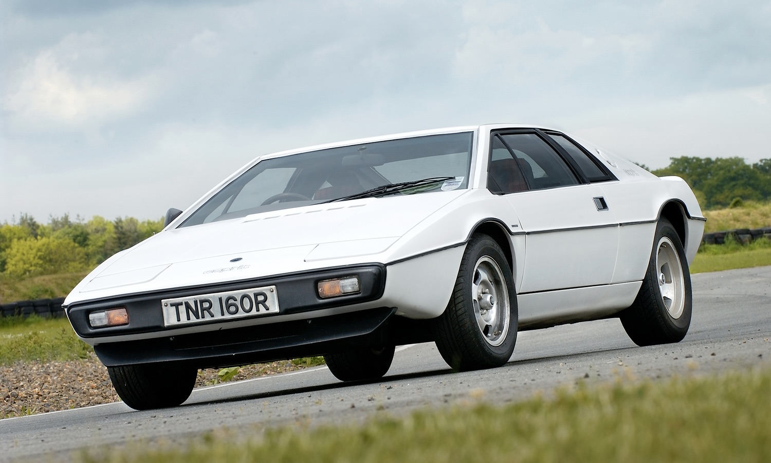 Lotus Esprit S1 White 0