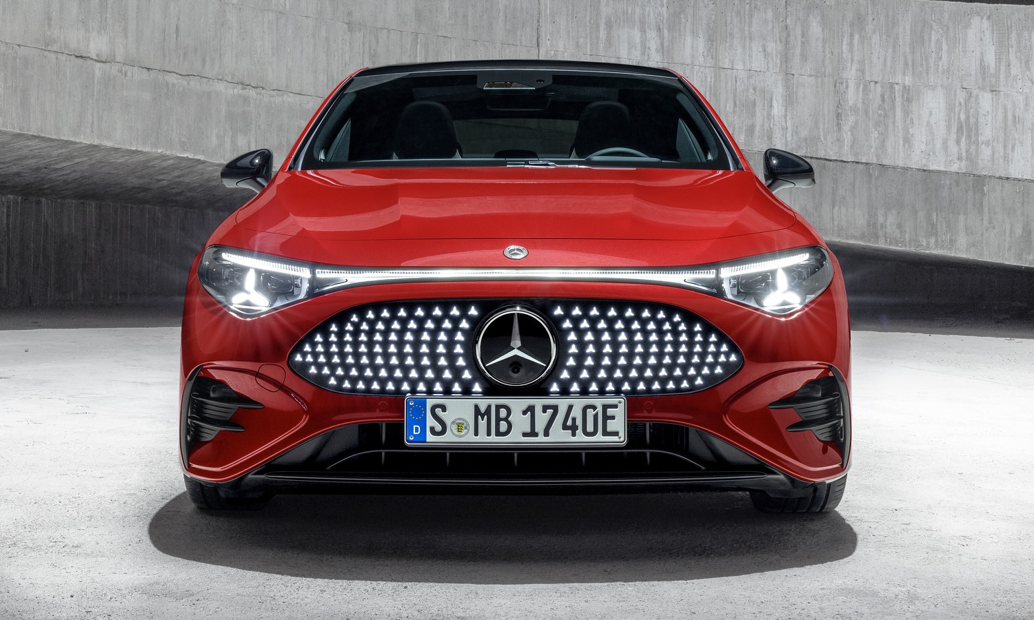 Der neue Mercedes-Benz CLA: großartig, mühelos, intuitiv und flexibelThe all-new Mercedes-Benz CLA: gorgeous, effortless, intuitive, and flexible.