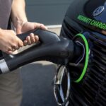 Mercedes-Benz ELF: Laden von Elektrofahrzeugen neu gedachtMercedes-Benz ELF: a novel approach to charging electric vehicles