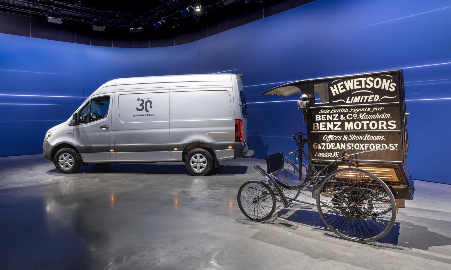 Mercedes-Benz Vans erfindet den Transporter abermals neu – maßgeschneidert für die Vielfalt gewerblicher KundenMercedes-Benz Vans reinvents the transporter once again – tailored to the diversity of commercial customers