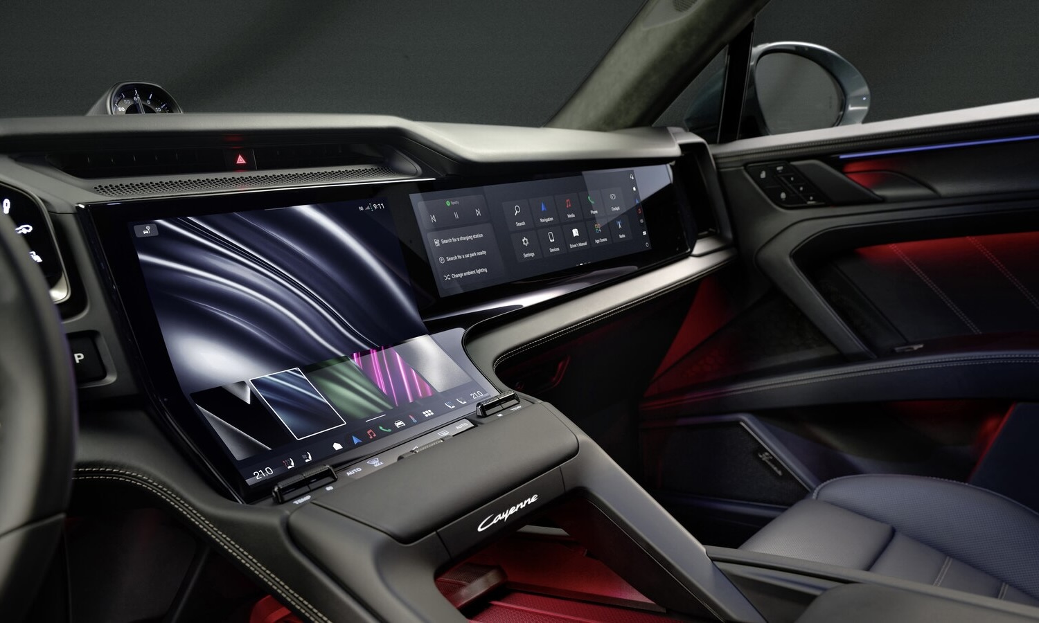 Porsche Cayenne Electric interior 4