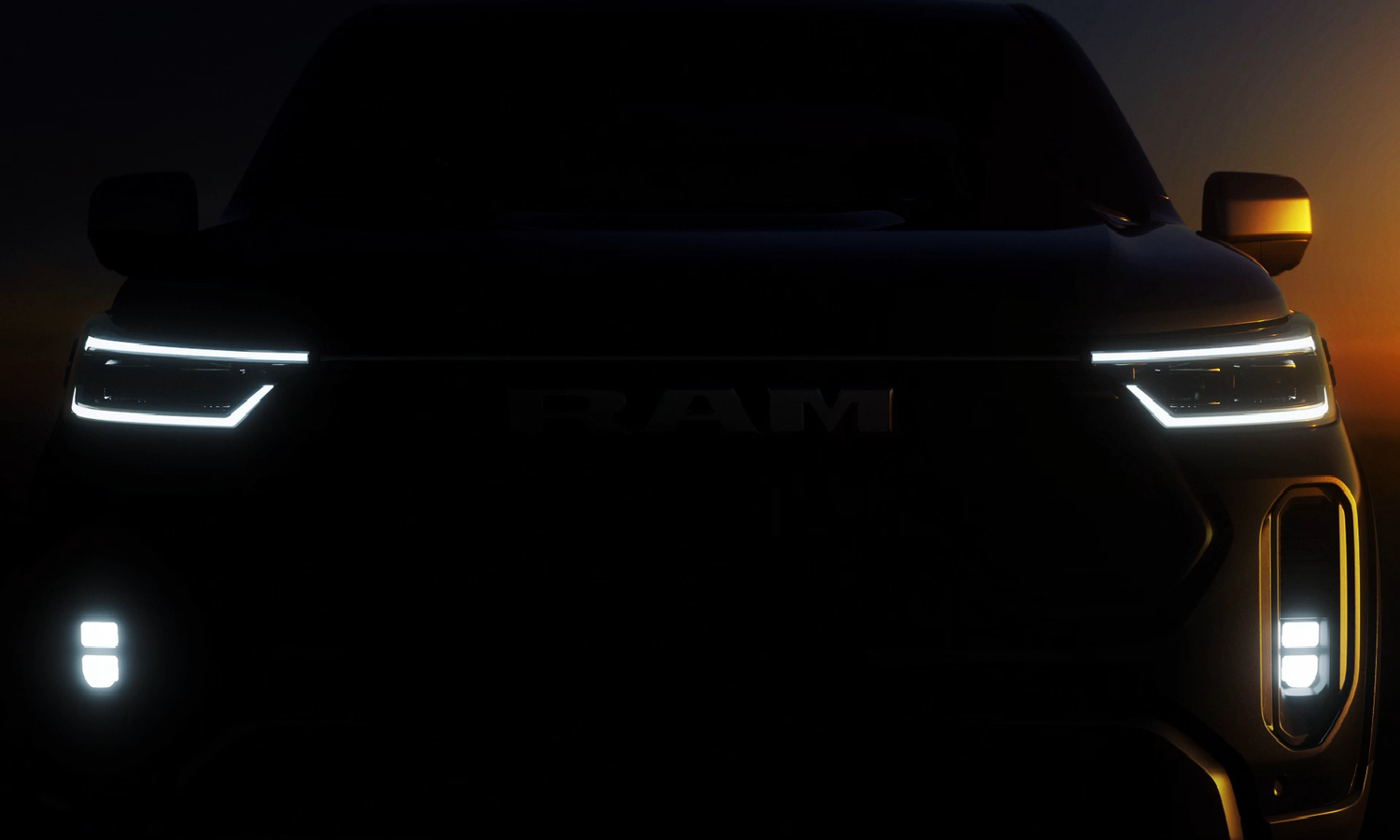 Ram Dakota Teaser_004