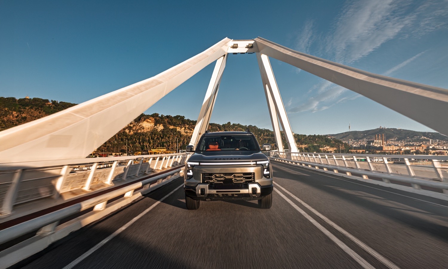 Santana 400 PHEV y 400D_1