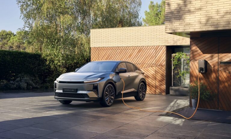 Toyota C-HR+ Electric_16