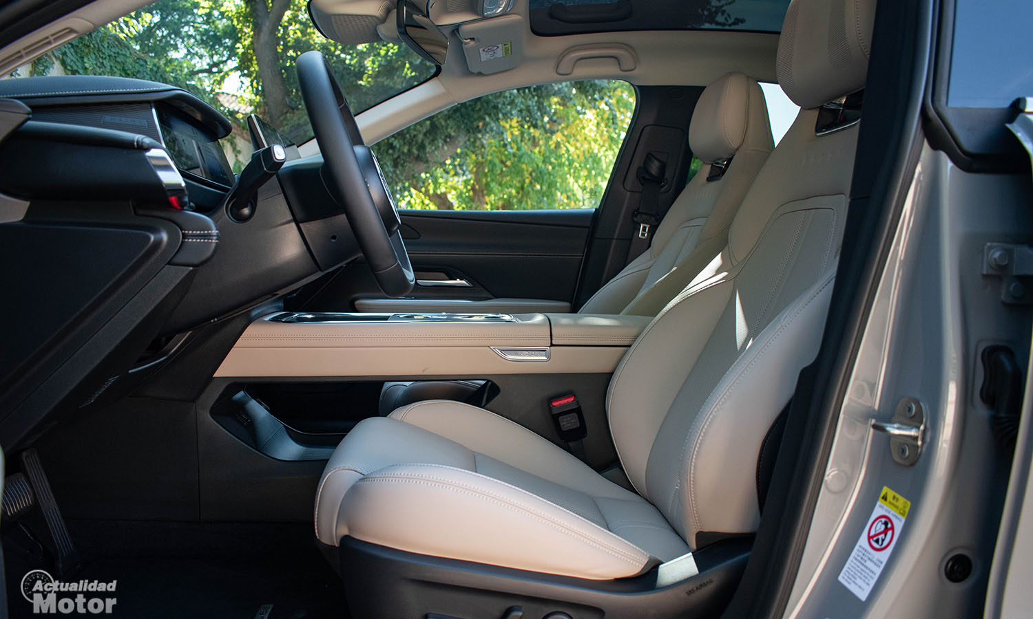 Prueba Mazda6e plazas delanteras