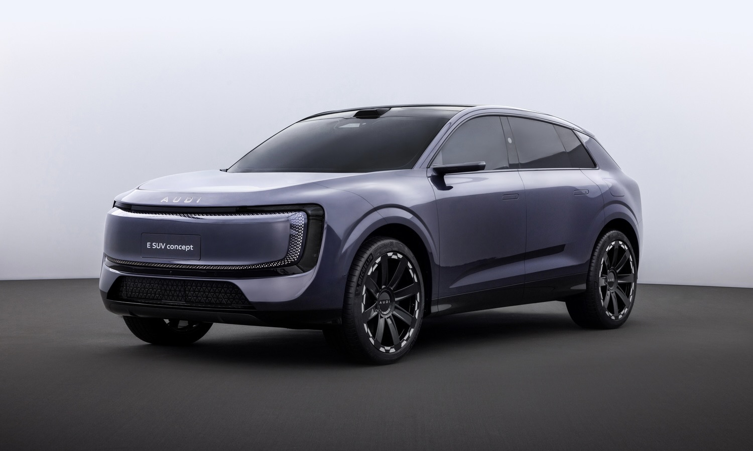 AUDI E SUV concept