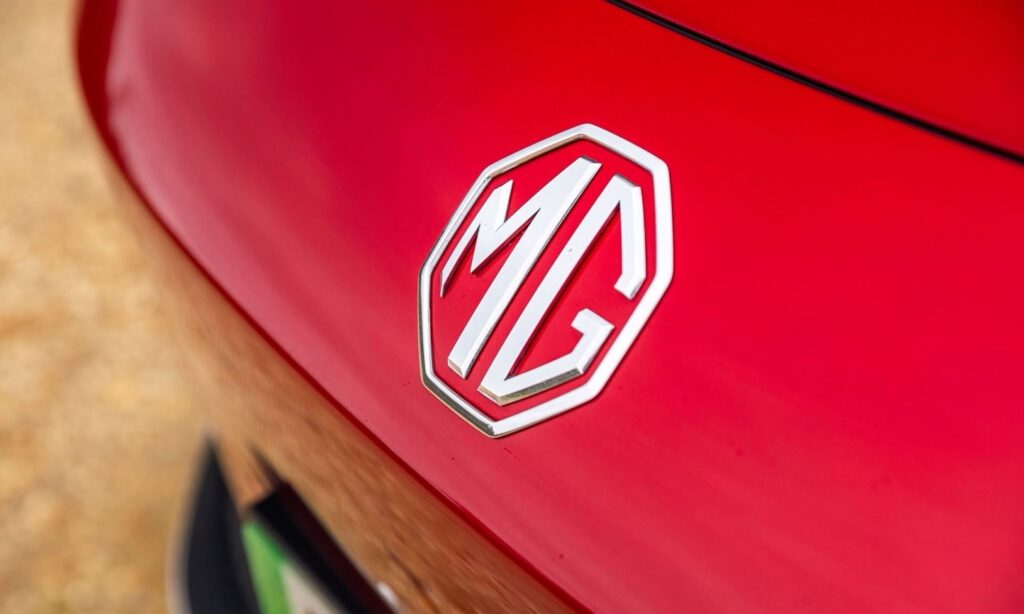 MG