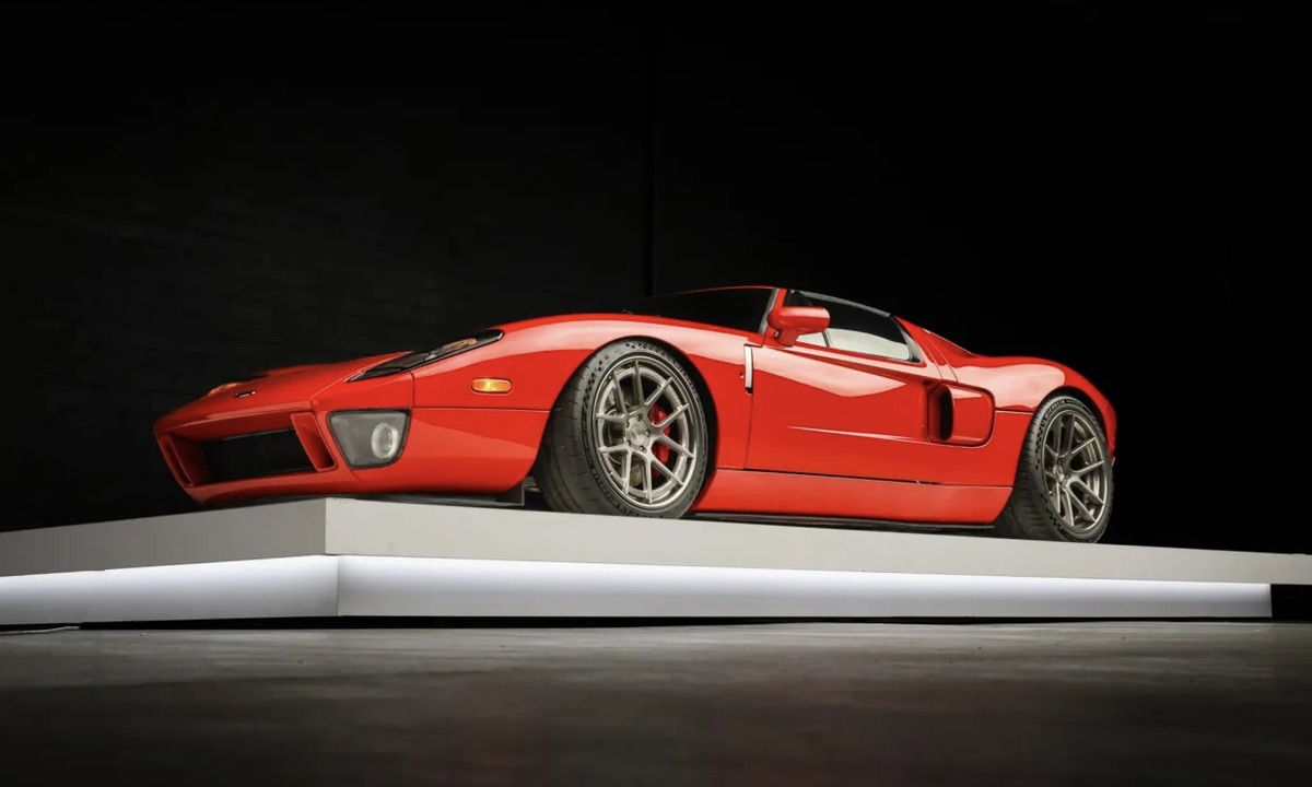 Ford GT 2005 Paul Walker a subasta 2