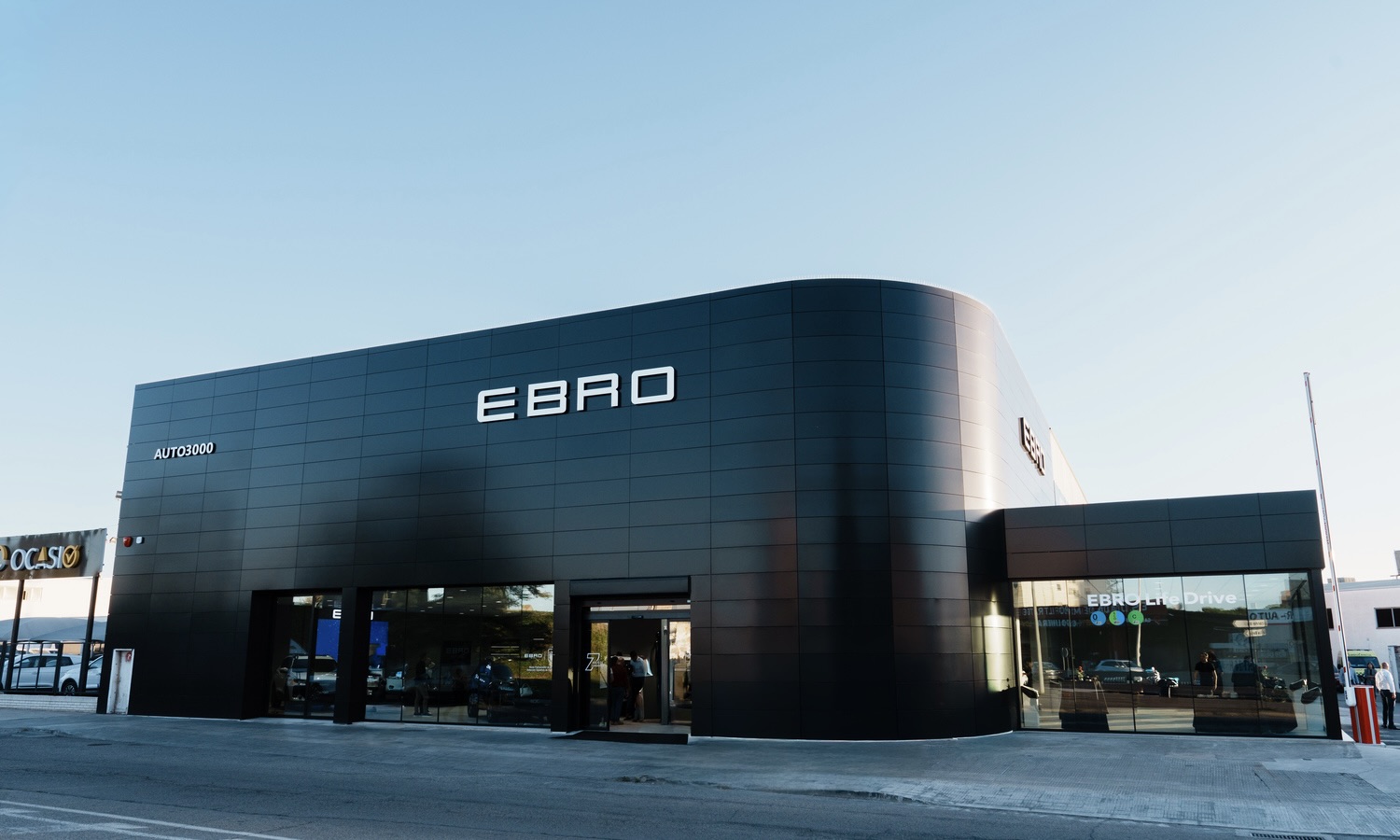 EBRO 85 concesionarios en EspanĢa 0